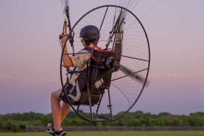 Параплан с мотором: захватывающий способ покорения небес